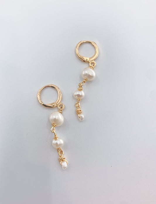 Huggie Pearl Dangle Earring