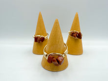 Load image into Gallery viewer, Brown Goldstone Chip Wire Ring
