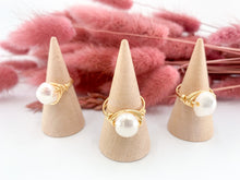 Load image into Gallery viewer, Pearl Wire Wrapped Ring