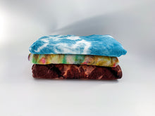 Load image into Gallery viewer, Tie Dye Towel