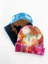 Load image into Gallery viewer, Unisex Tie Dyed Beanie