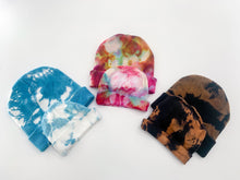 Load image into Gallery viewer, Unisex Tie Dyed Beanie